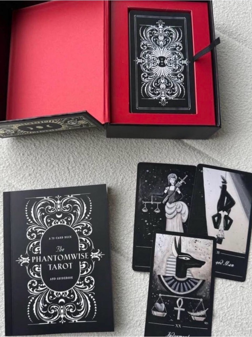 The Phantomwise Tarot Deck - Black & Red